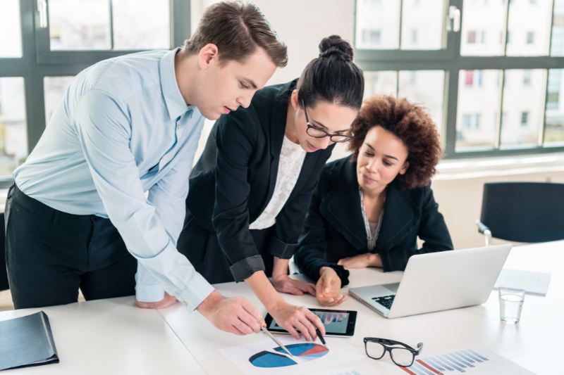 A&A Professional Services accounting team assisting a business owner in Phoenix